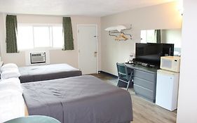 Plains Motor Inn
